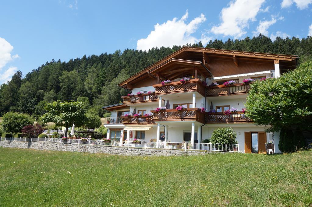 Haus Nowak Ferienwohnungen Millstatt Habitación foto